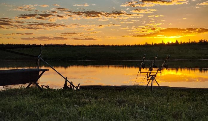 Особенности уральской рыбалки: екатеринбуржцы отчитались об открытии летнего сезона