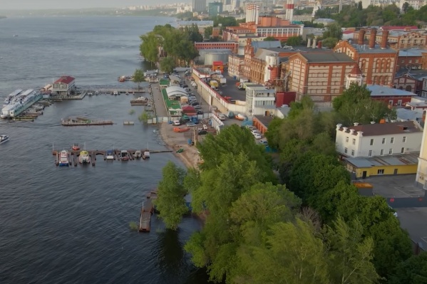 Новая набережная пройдет от Вилоновского спуска до бассейна ЦСК ВВС — вдоль пивзавода и ГРЭС Новая набережная пройдет от Вилоновского спуска до бассейна ЦСК ВВС — вдоль пивзавода и ГРЭС