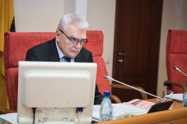 Николай Александрычев руководит фракцией «Единая Россия» в облдуме Николай Александрычев руководит фракцией «Единая Россия» в облдуме