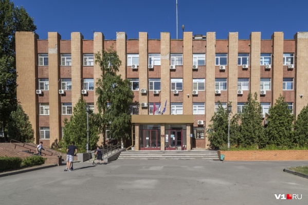 В Городищенскую администрацию срочно ищут специалиста по контролю за землей. Готовы принять хоть кого-нибудь В Городищенскую администрацию срочно ищут специалиста по контролю за землей. Готовы принять хоть кого-нибудь