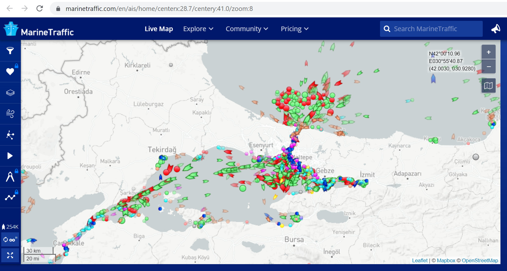 Скриншот с <a href="https://www.marinetraffic.com/en/ais/home/centerx:28.7/centery:41.0/zoom:8" class="io-leave-page _" target="_blank">Marinetraffic</a>