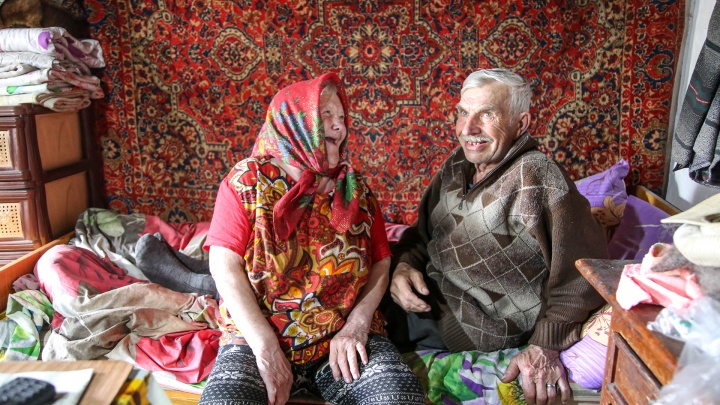 Отшельники со стажем. История супругов, которые променяли жизнь в городе на глухую деревню в Башкирии