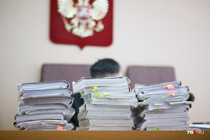 Сегодня в Дзержинском районном суде начали рассматривать дело в отношении Елены Лекиашвили