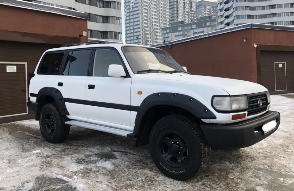 Toyota Land Cruiser 80, за которым ухаживали Toyota Land Cruiser 80, за которым ухаживали