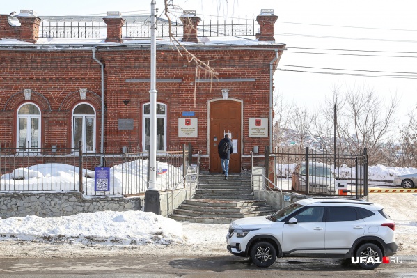 Убийство произошло рядом со зданием арбитражного суда на улице Воровского Убийство произошло рядом со зданием арбитражного суда на улице Воровского