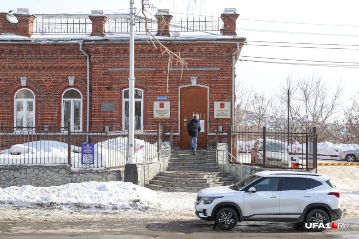 Убийство произошло рядом со зданием арбитражного суда на улице Воровского