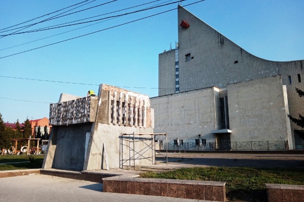 Шахту уже начали готовить к граффити Шахту уже начали готовить к граффити