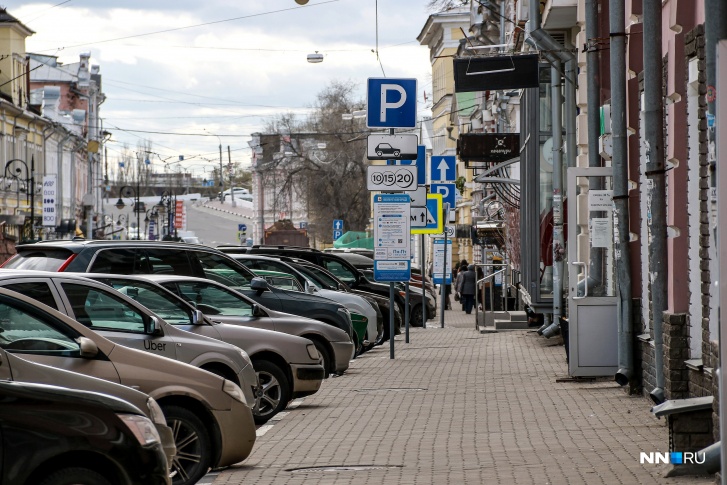 Сейчас платные парковки <a href="https://www.nn.ru/text/transport/2021/05/06/69901460/" class="_" target="_blank">действуют в тестовом режиме</a>