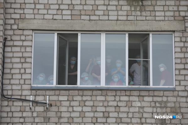 В Красноярске снова разворачивают новые площади для больных ковидом В Красноярске снова разворачивают новые площади для больных ковидом