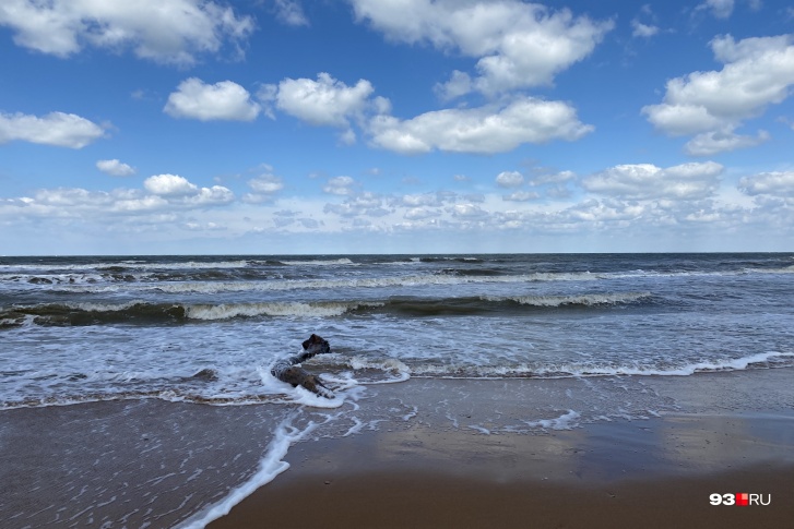 Азовское море мельче, чем Черное