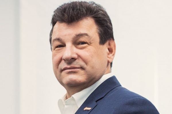 Олег Дьяченко руководит Красноярскэнергосбытом с 2005 года Олег Дьяченко руководит Красноярскэнергосбытом с 2005 года
