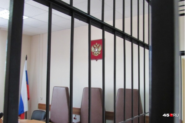 Суд признал члена курганской банды виновным в покушении на убийство Суд признал члена курганской банды виновным в покушении на убийство