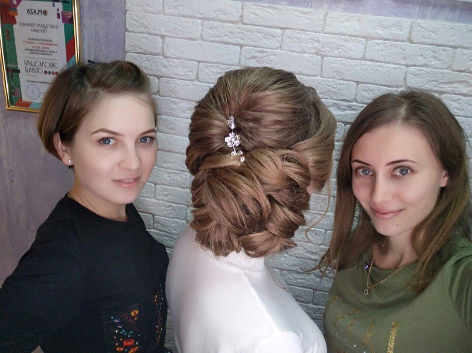 У Ирины всегда была тяга к парикмахерскому делу У Ирины всегда была тяга к парикмахерскому делу