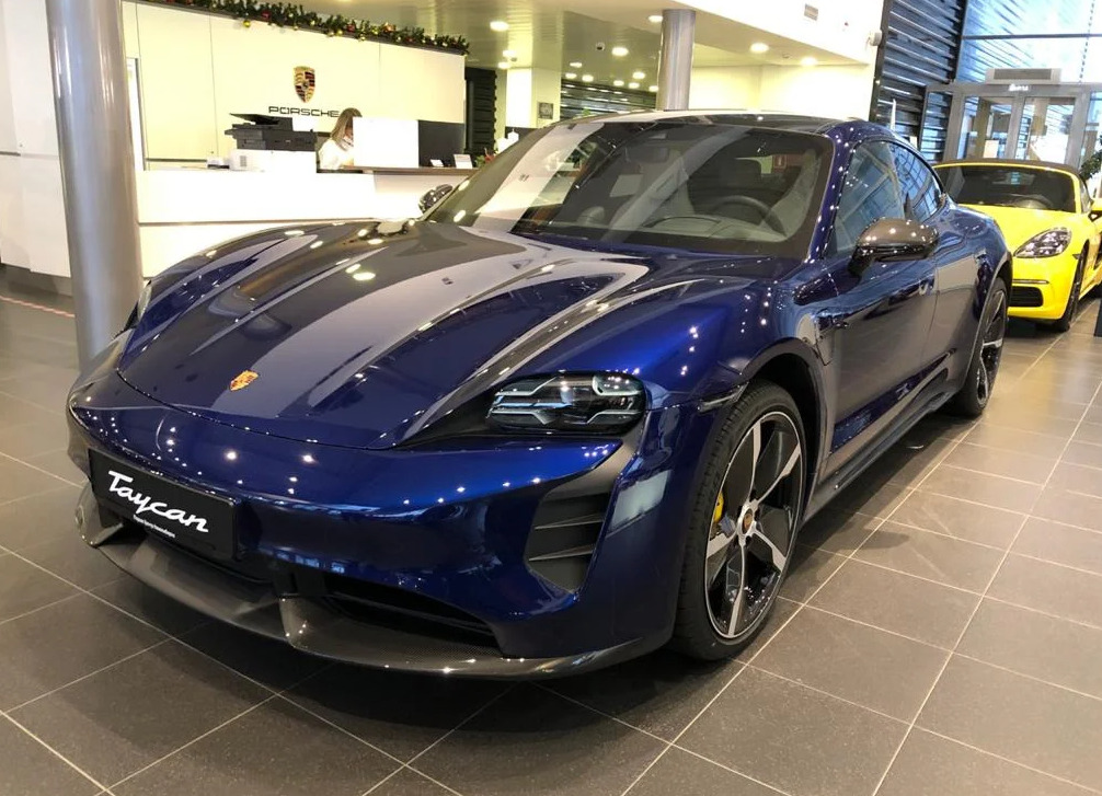 Новый Porsche Taycan <nobr class="_">за 12 310 000 рублей</nobr> Новый Porsche Taycan <nobr class="_">за 12 310 000 рублей</nobr>
