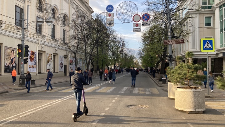 Бегуны Краснодара попросили мэра снова сделать улицу Красную пешеходной