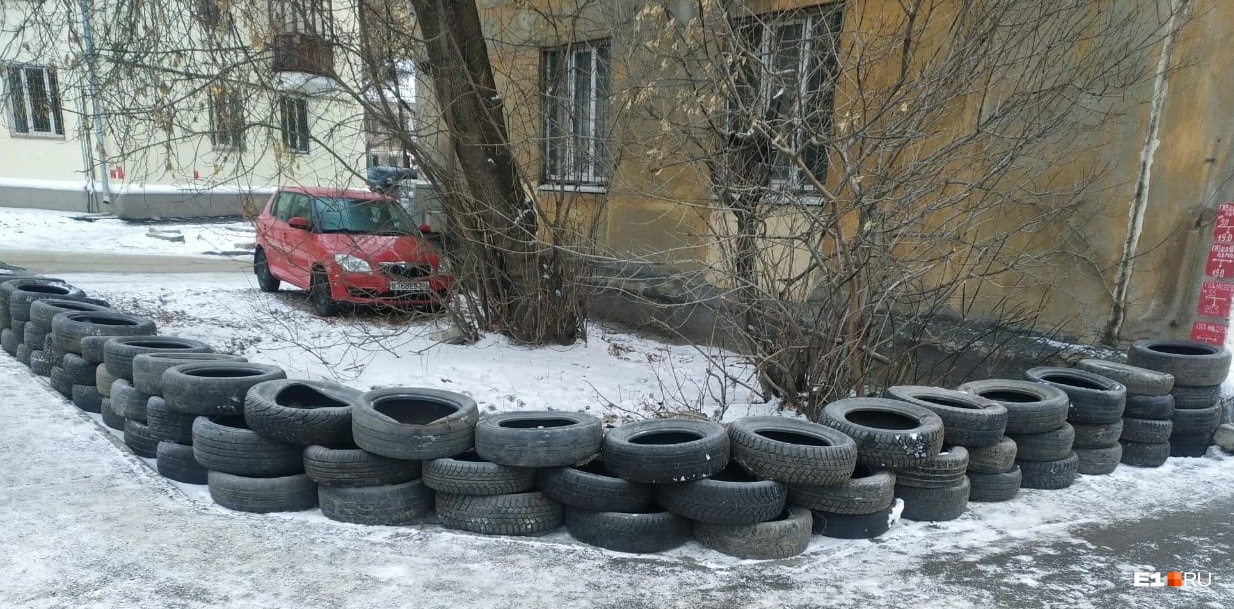 Но самым талантливым все же удается найти парковочное место у дома Но самым талантливым все же удается найти парковочное место у дома