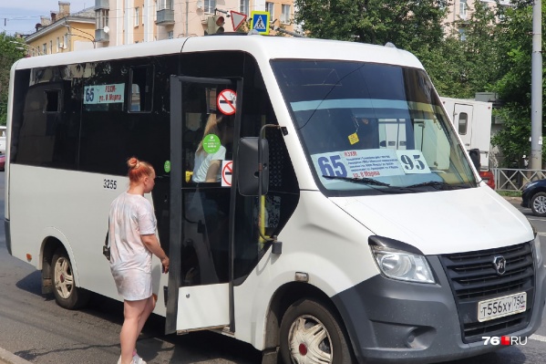 Самыми проблемными сегодня утром оказались автобусы на маршрутах <nobr class="_">№ 65</nobr>, 66 и 79 Самыми проблемными сегодня утром оказались автобусы на маршрутах <nobr class="_">№ 65</nobr>, 66 и 79