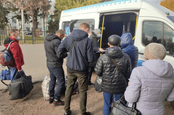 Ограничения в связи с ковидом начались и на автовокзале Ограничения в связи с ковидом начались и на автовокзале