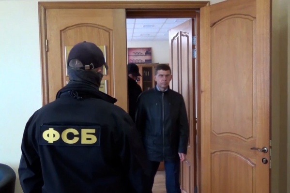 Силовики пришли за Иваном Белавкиным в его служебный кабинет Силовики пришли за Иваном Белавкиным в его служебный кабинет