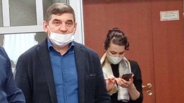 Экс-главу УКС Дмитрия Левинского признали виновным по делу о недостроенной поликлинике. Но он остался на свободе