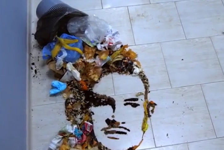 Портрет Моргенштерна женщина выложила из бытового мусора