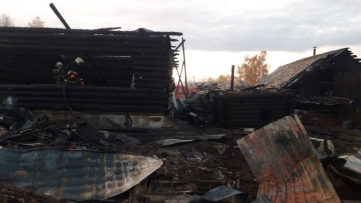 В Прикамье на пожаре погибли два человека