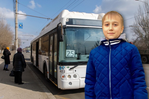Арсений очень переживал, что не смог попасть на занятия из-за происшествия в автобусе Арсений очень переживал, что не смог попасть на занятия из-за происшествия в автобусе