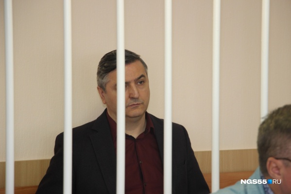Юрий Гамбург в ожидании приговора Юрий Гамбург в ожидании приговора