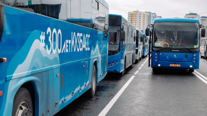 Власти Кемерова отменили автобусный маршрут до Московской площади и «Кузбасс-Арены»