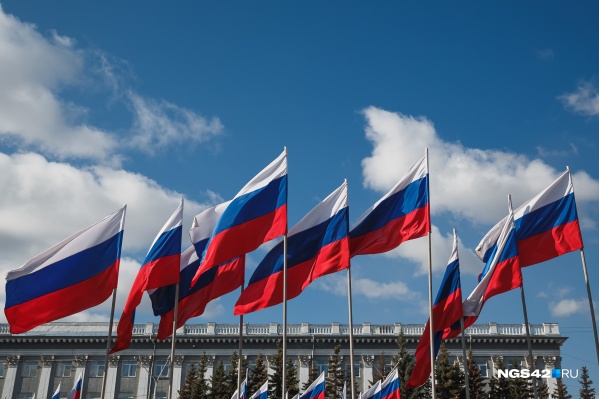 Изменить размер стоимости можно только тех госконтрактов, цена которых составляет или превышает 100 миллионов рублей Изменить размер стоимости можно только тех госконтрактов, цена которых составляет или превышает 100 миллионов рублей