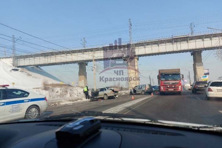 Авария произошла в районе моста через Качу Авария произошла в районе моста через Качу