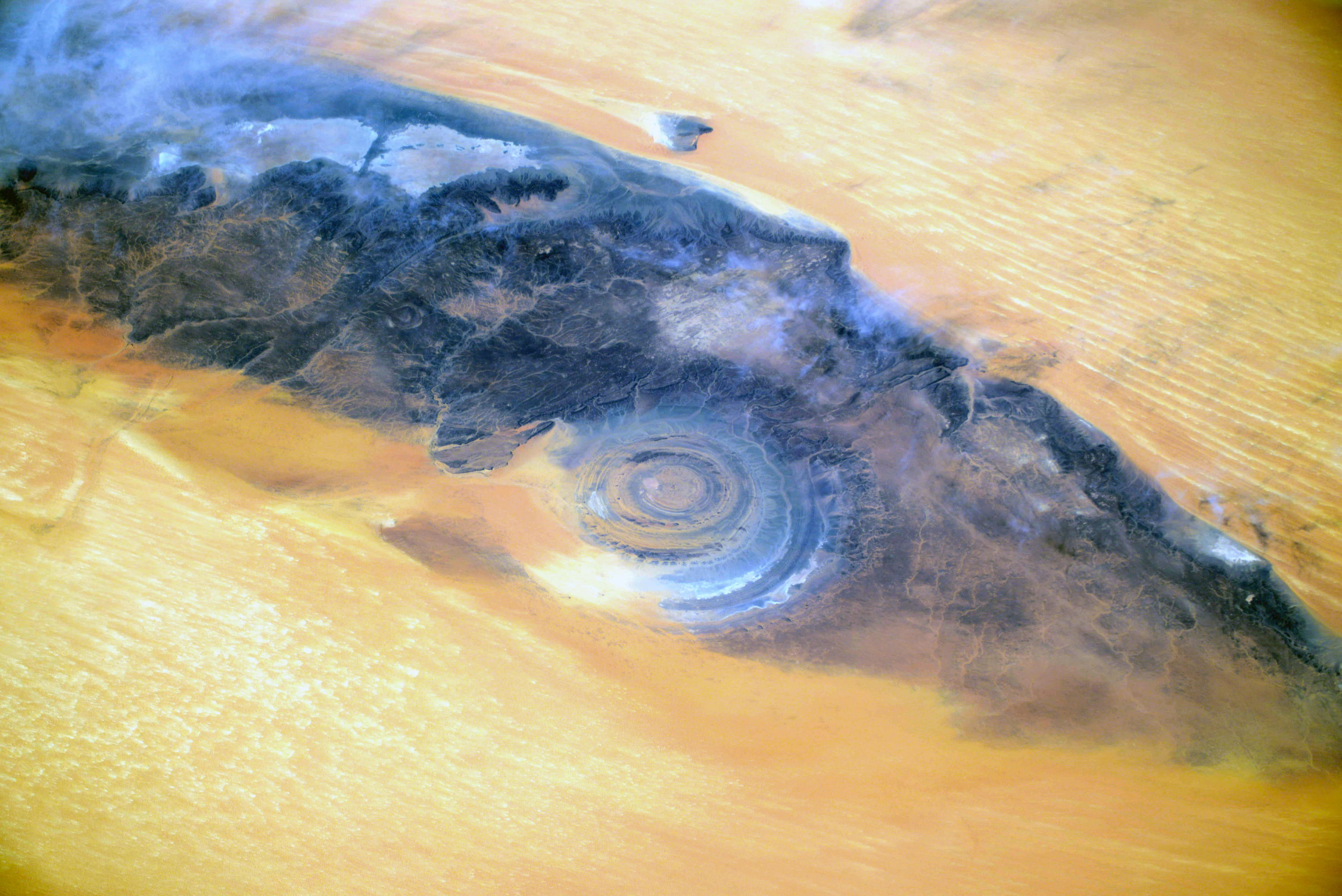 «Око Сахары» — геологическая структура Ришат посреди пустыни
