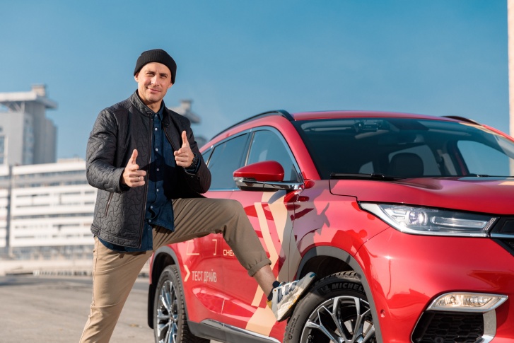 Известный автоэксперт Александр Морозов испытал новый Exeed TXL в деле и поделился впечатлениями Известный автоэксперт Александр Морозов испытал новый Exeed TXL в деле и поделился впечатлениями