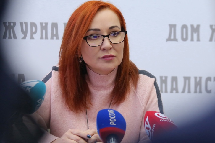 Марина Степанова руководила омским фондом капремонта 2 года и еще почти 8 месяцев была заместителем министра энергетики Марина Степанова руководила омским фондом капремонта 2 года и еще почти 8 месяцев была заместителем министра энергетики