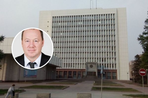 Александр Морозов избирался депутатом в региональный парламент с <nobr class="_">1997 года</nobr> Александр Морозов избирался депутатом в региональный парламент с <nobr class="_">1997 года</nobr>