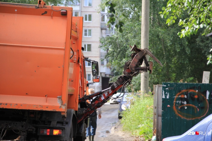 В ближайшие два года мусор из Сургута будут вывозить на временную площадку