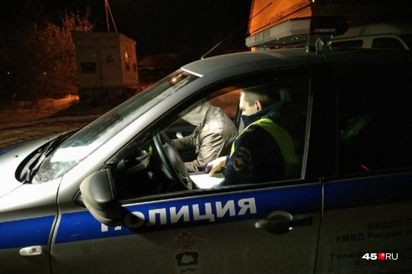 Тюменец устроил пьяную ночную погоню от полиции по улицам Кургана Тюменец устроил пьяную ночную погоню от полиции по улицам Кургана
