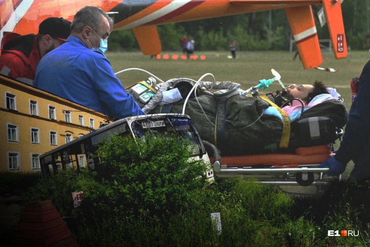В маленьком городе Лесной в ДТП погибли 6 человек и еще 9 пострадали