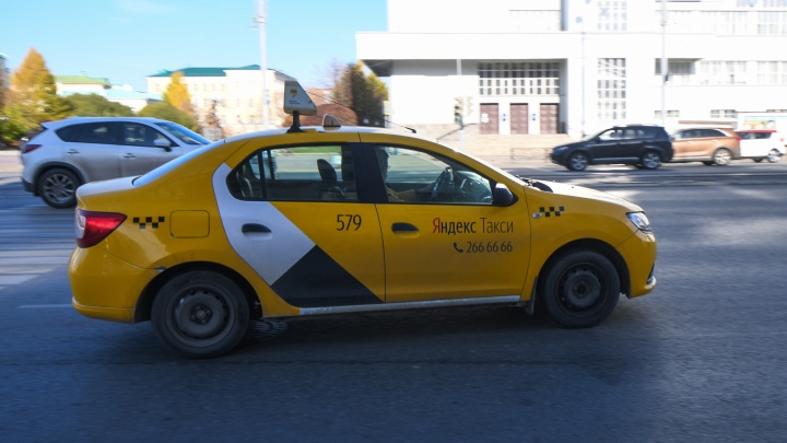 «Работает банда гопников». Таксисты сообщили о серийных нападениях в Екатеринбурге