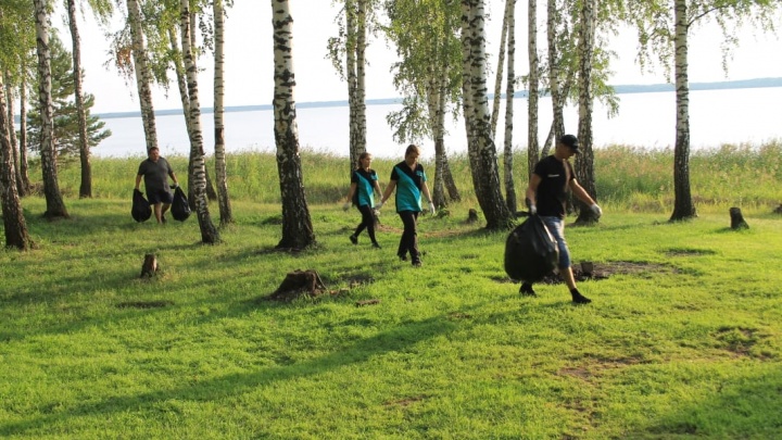Сторонники партии «Новые люди» спасли озеро Сингуль в Тюменской области