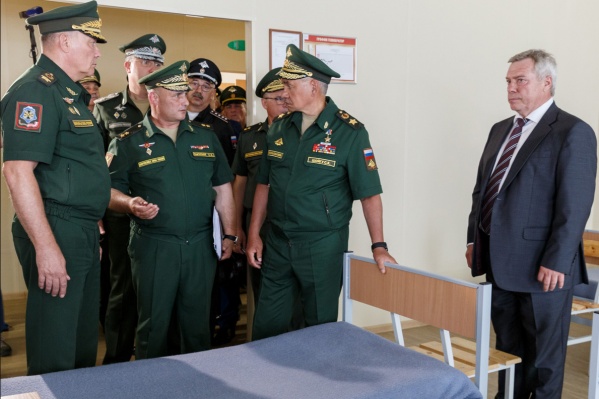 У министра обороны возникли к губернатору вопросы гастрономического характера У министра обороны возникли к губернатору вопросы гастрономического характера