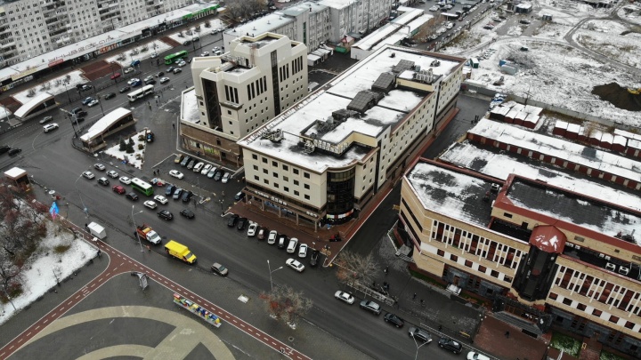 Вымогательство или развитие города? Мнения экспертов о введении платных парковок в центре Тюмени