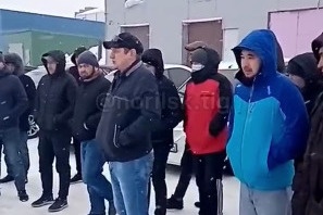 Таксисты назвали нищебродами тех, кто ездит за <nobr class="_">95 рублей</nobr> Таксисты назвали нищебродами тех, кто ездит за <nobr class="_">95 рублей</nobr>