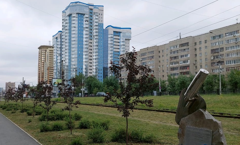Мэр Екатеринбурга присвоил имя аллее, которую заложил E1.RU