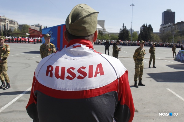 День Победы уже давно превратился в профанацию и скорее ура-патриотизм, чем патриотизм День Победы уже давно превратился в профанацию и скорее ура-патриотизм, чем патриотизм