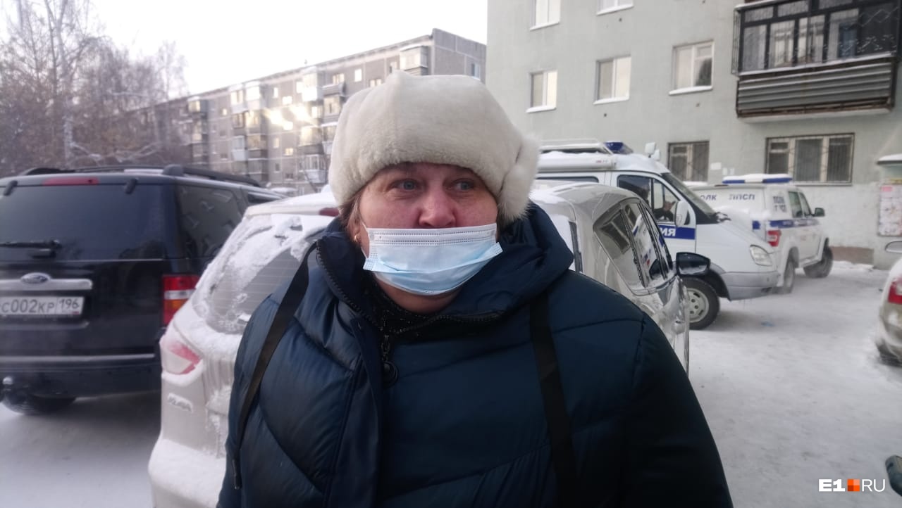 Светлана Нигматулина спаслась вместе с мужем из квартиры на третьем этаже Светлана Нигматулина спаслась вместе с мужем из квартиры на третьем этаже