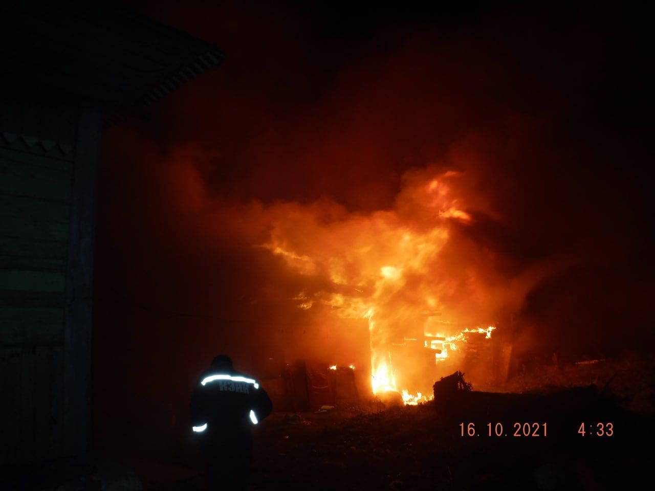 Как уточняет администрация округа, сгоревший дом был съемным