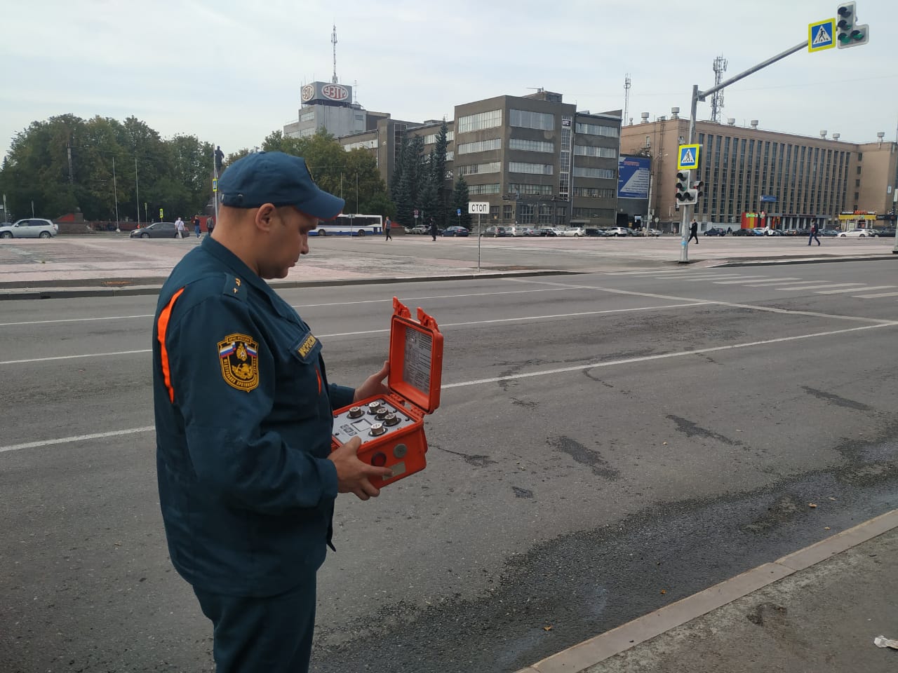 В МЧС рассказали, из-за чего Екатеринбург заволокло дымом