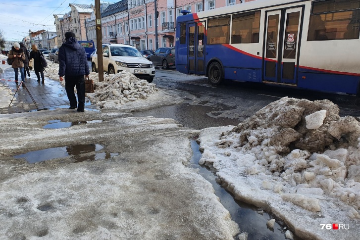 Жить в грязи ярославцам еще долго Жить в грязи ярославцам еще долго