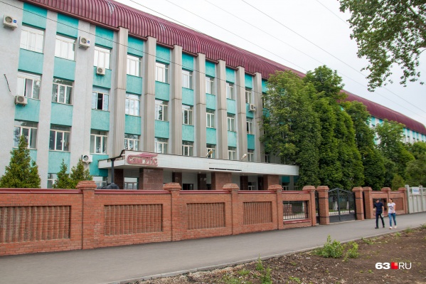 Следователи заявляют, что в вузе процветала коррупция Следователи заявляют, что в вузе процветала коррупция